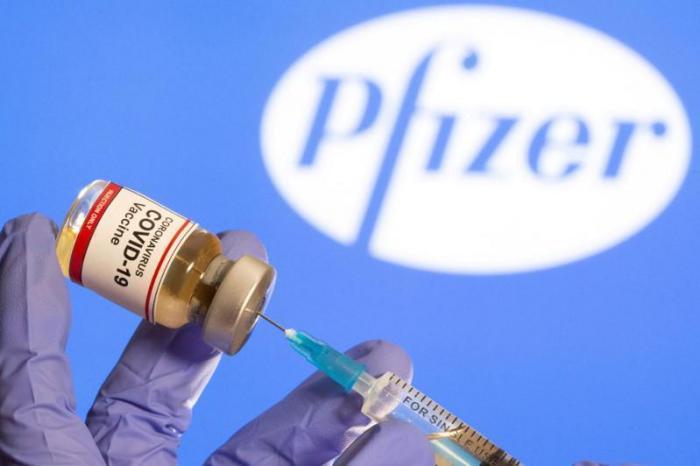 Сколько женщин и подростков привились Pfizer в Атырау