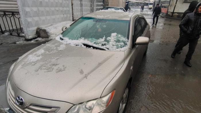 Владельца ТРЦ наказали за снег, разбивший автомобиль в Павлодаре
                07 марта 2022, 17:45