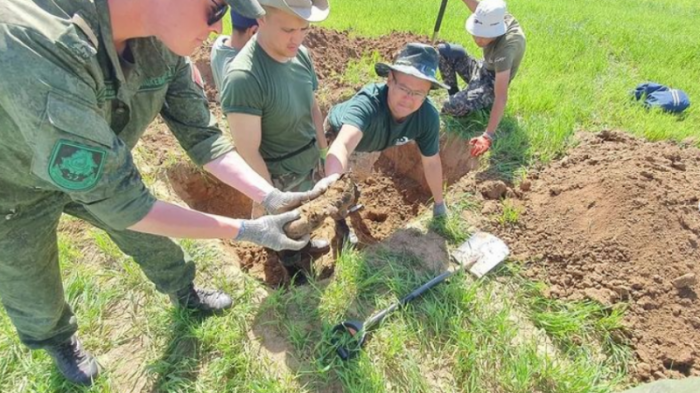 Останки 11 советских воинов нашли казахстанцы в Беларуси
                20 июня 2022, 00:15