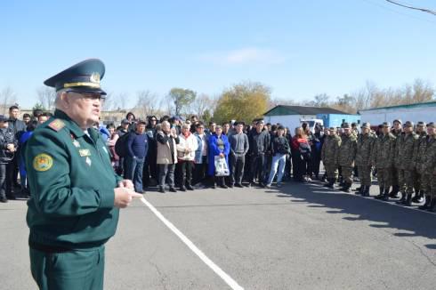 В Карагандинской области полным ходом идет осенний призыв