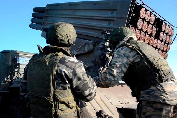 В ДНР заявили, что ВСУ обстреляли Донецк в самом начале объявленного Россией режима тишины