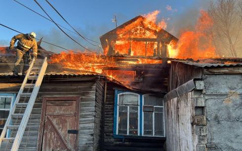 В Каркаралинске произошел пожар