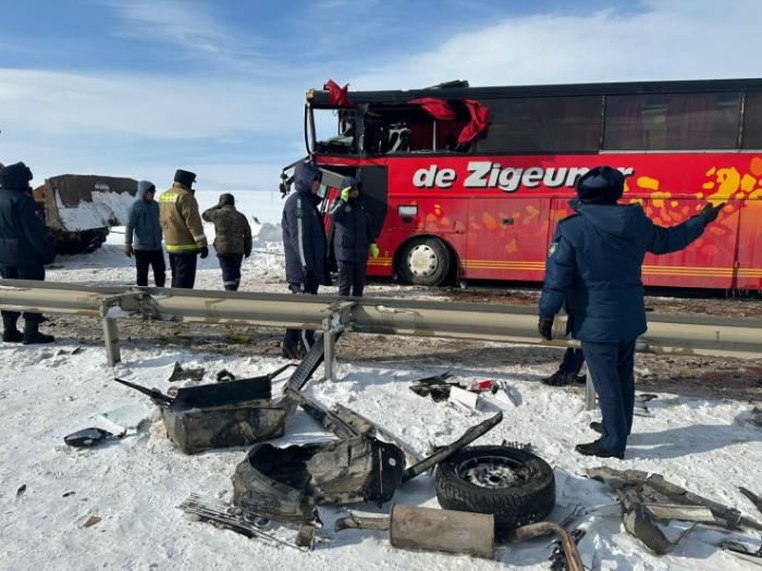 ДТП с участием 26 авто случилось на трассе в Жамбылской области
                31 января 2024, 16:23